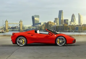 Лучшим силовым агрегатом текущего года считается двигатель Ferrari