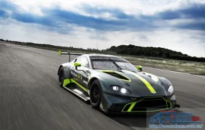 Aston Martin продемонстрировал гоночные версии Vantage – GT3 и GT4