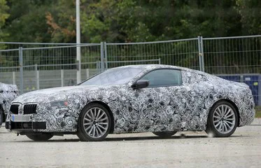 BMW 8-series замечен папарацци на испытаниях