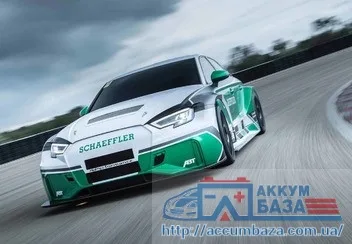 Audi RS3 оснащен начинкой от болида Формулы Е