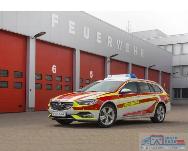 С Opel Insignia Sports Tourer сделали «пожарного»