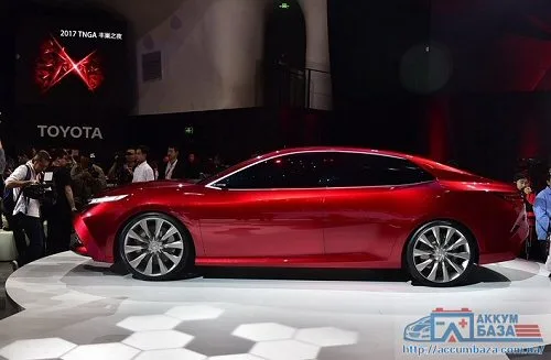 Шанхай-2017: Toyota продемонстрировала седан Fun и кроссовер Way