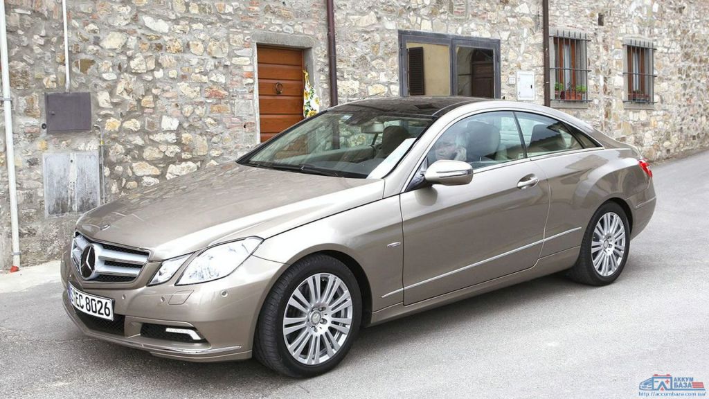 Подбор аккумулятора на Mercedes-Benz С-Class W204 (Мерседес)