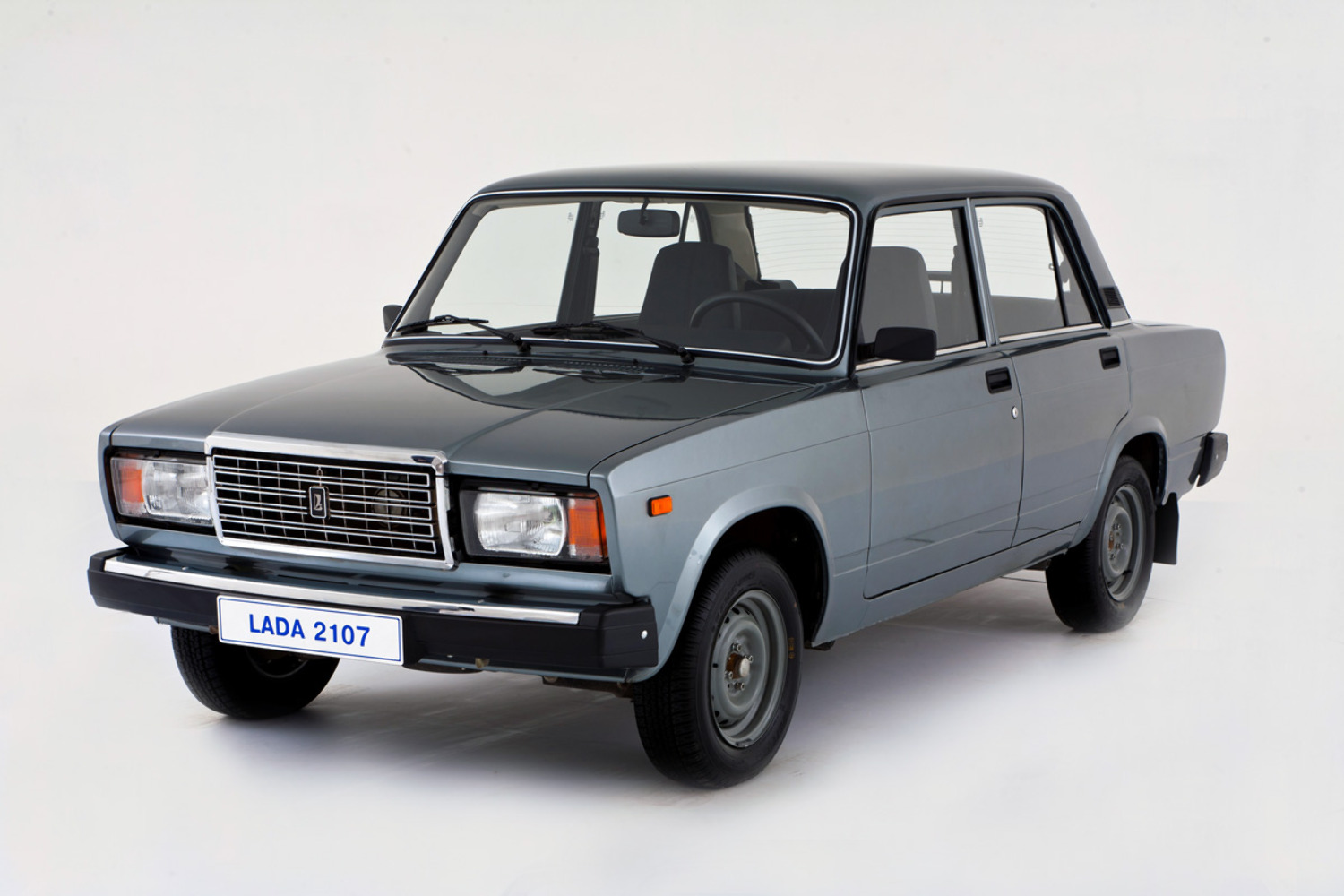 Lada ВАЗ-2107 (Семерка). Выбор аккумулятора