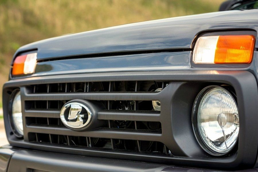 Lada 4х4 Urban (Лада 4х4 Урбан) – полноприводный пятидверный внедорожник класса «К1»